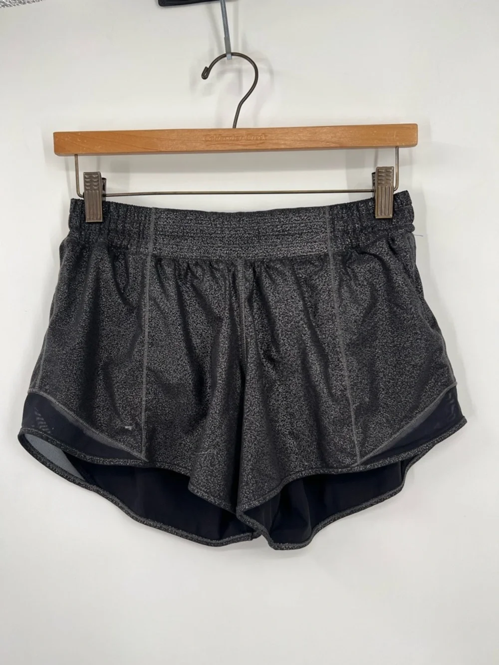 Lululemon Hotty Hot Short II *Long 4